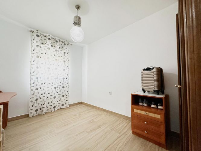PRECIOSA VIVIENDA TOTALMENTE REFORMADA EN ZONA SANTUARIO