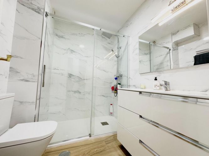 PRECIOSA VIVIENDA TOTALMENTE REFORMADA EN ZONA SANTUARIO