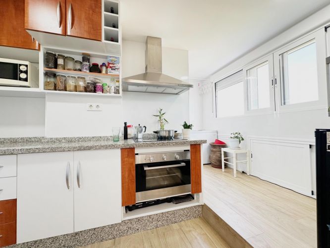 PRECIOSA VIVIENDA TOTALMENTE REFORMADA EN ZONA SANTUARIO