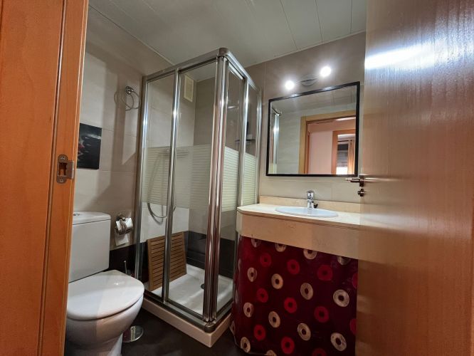 PISO EN ZONA RESIDENCIAL CON PISCINA