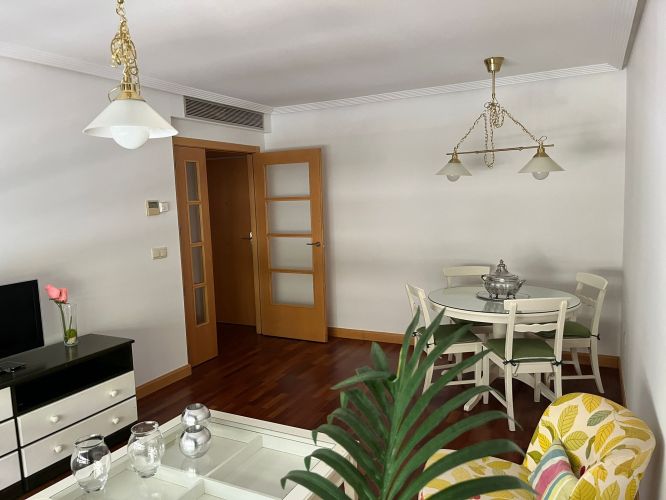 PISO EN ZONA RESIDENCIAL CON PISCINA
