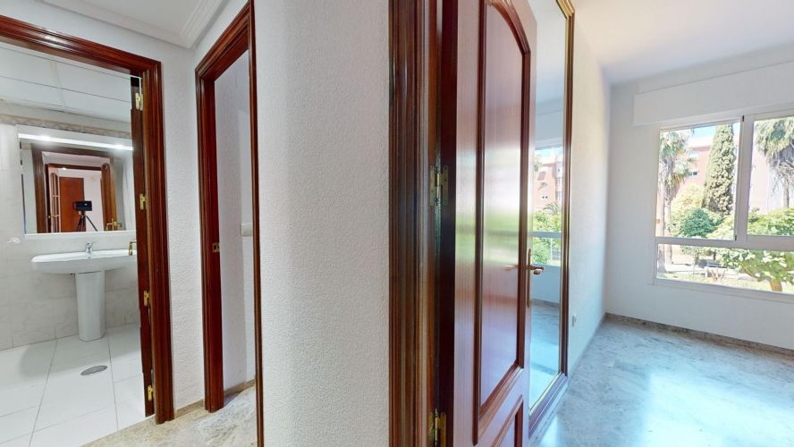 MAGNIFICA VIVIENDA EN ARROYO DEL MORO