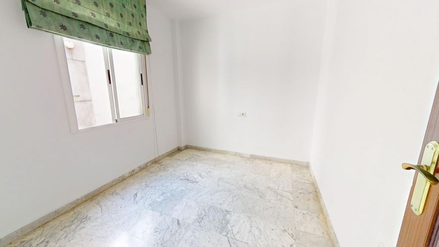 MAGNIFICA VIVIENDA EN AVDA ALMOGAVARES