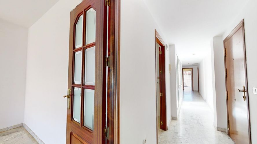 MAGNIFICA VIVIENDA EN AVDA ALMOGAVARES