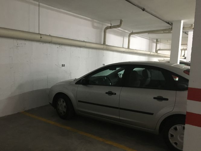 Magnífica cochera en venta, única en la zona tanto por la ubicación que tiene como por el precio.