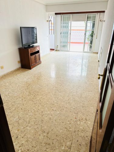 PISO EN CORDOBA ZONA COLON 
