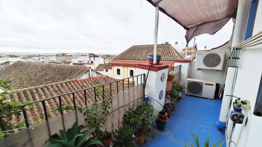 CASA EN CORDOBA ZONA CASCO ANTIGUO 