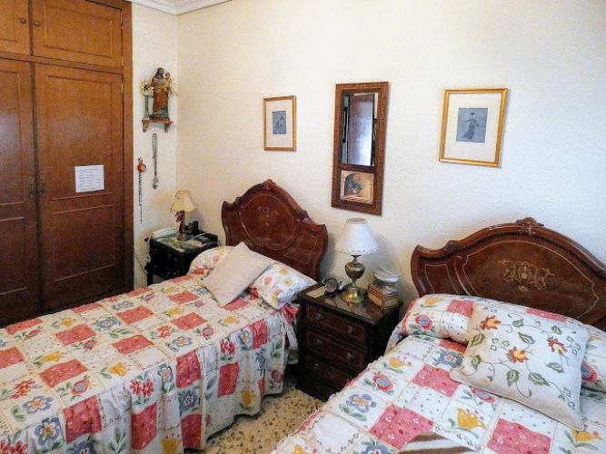 piso de cuatro dormitorios en los patos