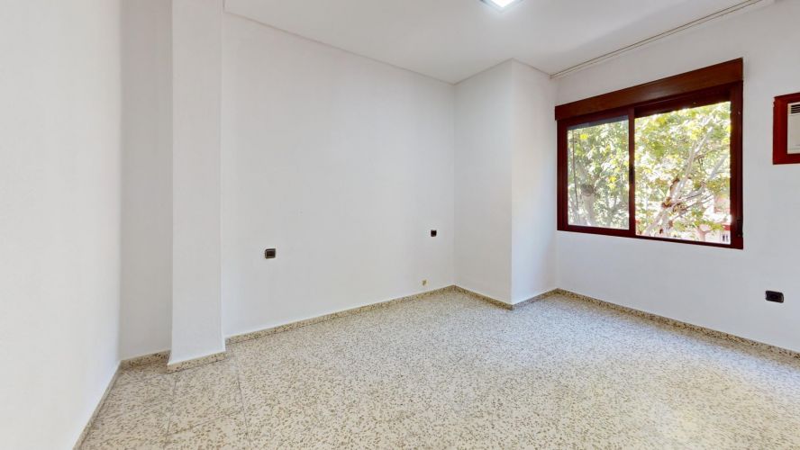 PISO EN CORDOBA ZONA CAIRO 