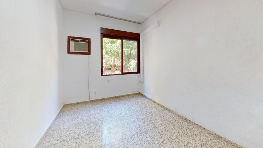 PISO EN CORDOBA ZONA CAIRO 