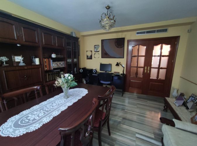 PISO EN CORDOBA ZONA SANTA ROSA 
