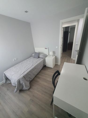 PISO EN CORDOBA ZONA FUENSANTA 