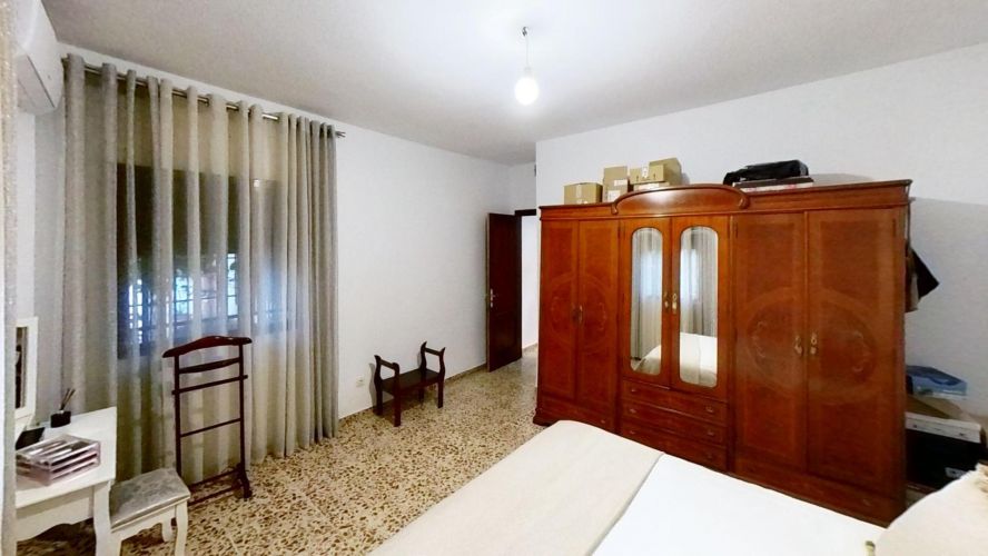 CHALET EN CORDOBA  ZONA LA COLINA 