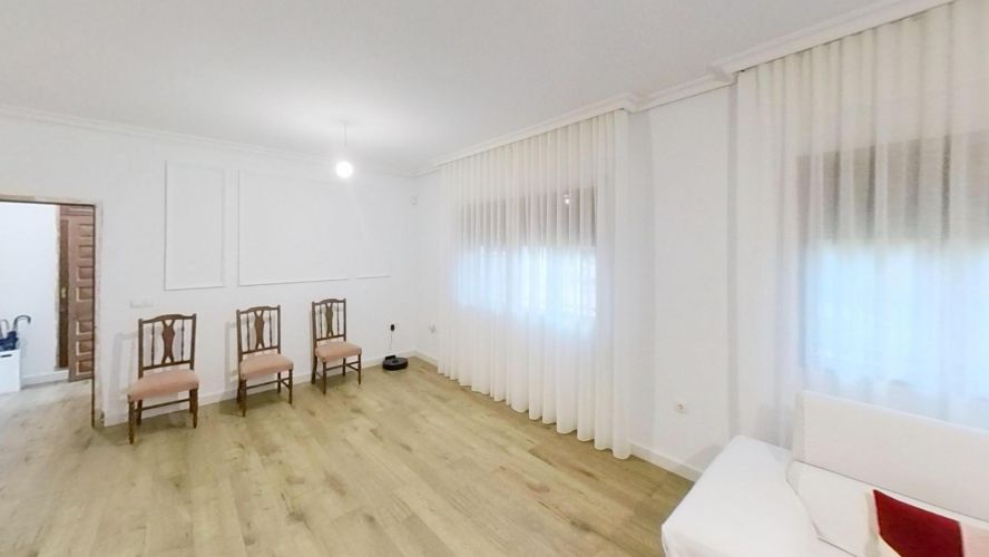 CHALET EN CORDOBA  ZONA LA COLINA 