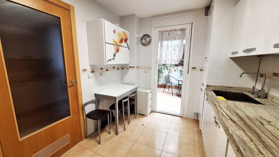PISO EN CORDOBA ZONA QUIRON 