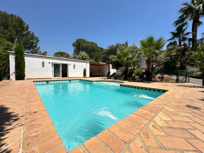 VILLA DE LUJO EN CORDOBA LAS JARAS