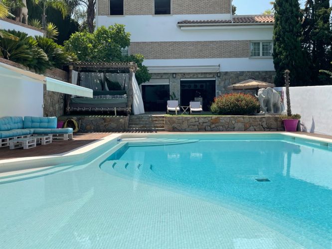 EXCELENTE CHALET EN EL BRILLANTE 