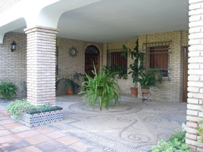 CHALET EN ZONA ALTA DEL BRILLANTE