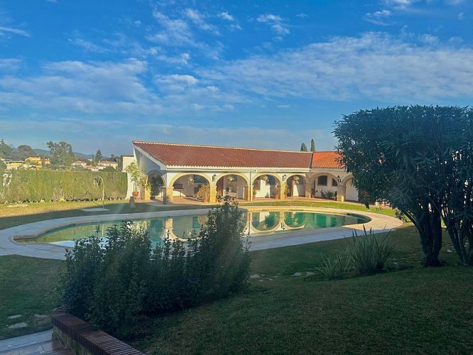 CHALET INDEPENDIENTE EN VENTA EN LA ZONA BRILLANTE 