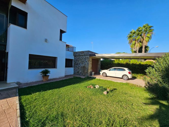 CHALET DE LUJO :MODERNIDAD Y NATURALEZA SE UNEN