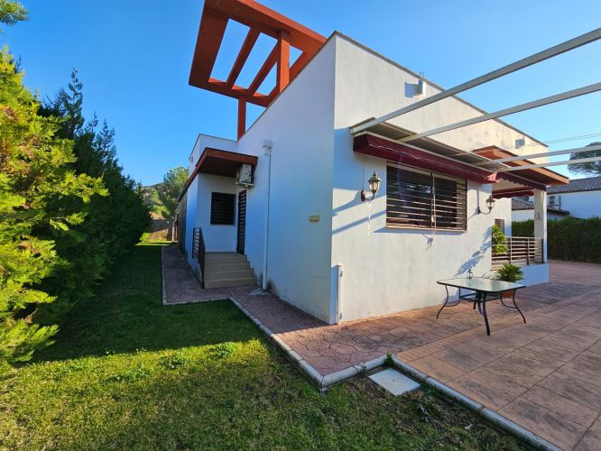 CHALET DE LUJO :MODERNIDAD Y NATURALEZA SE UNEN