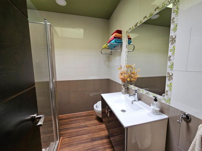 CHALET DE LUJO :MODERNIDAD Y NATURALEZA SE UNEN