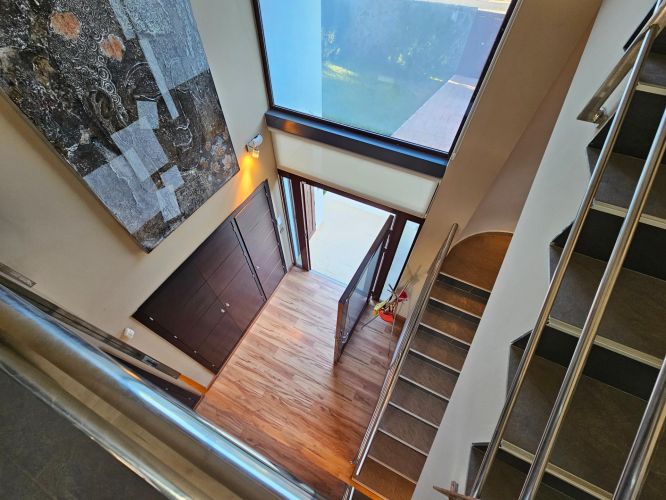 CHALET DE LUJO :MODERNIDAD Y NATURALEZA SE UNEN