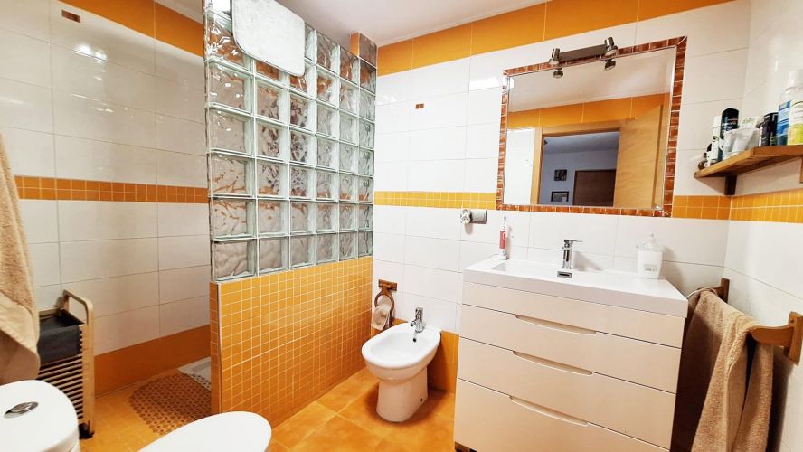 ¡¡ CASA REFORMADA CON SOLARIUM EN EL HIGUERON!!