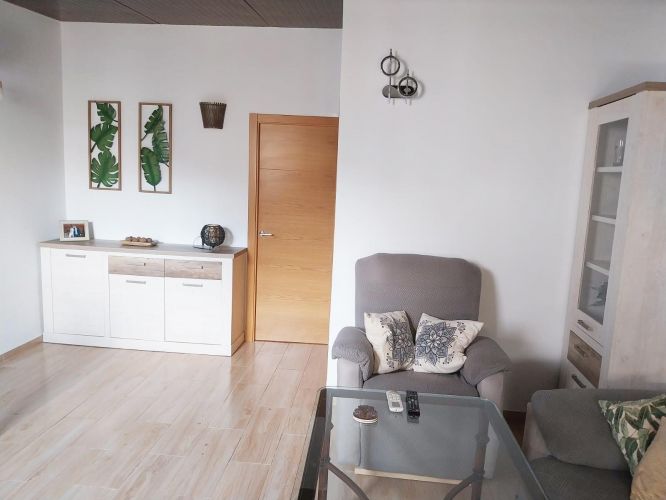 ¡¡ CASA REFORMADA CON SOLARIUM EN EL HIGUERON!!