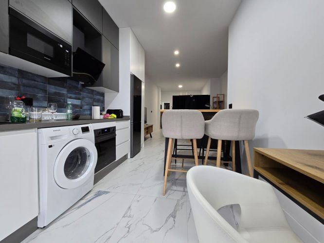 PRECIOSO LOFT NUEVO JUNTO AL CAIRO
