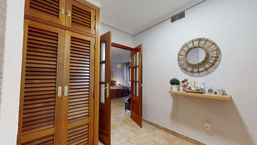 MAGNIFICA VIVIENDA SITUADA EN ZONA HOSPITAL MILITAR