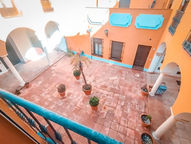 Casa junto a La Corrdera de dos plantas