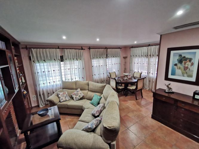Casa o chalet en venta en El Brillante -El Naranjo - El Tablero