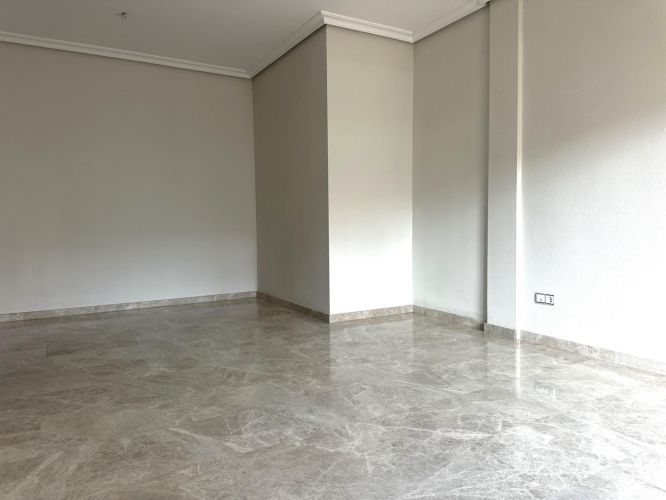 Piso en zona tablero