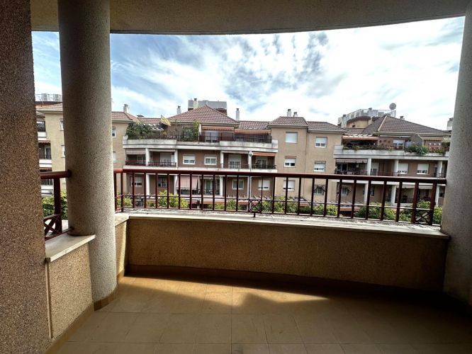 Piso en zona tablero