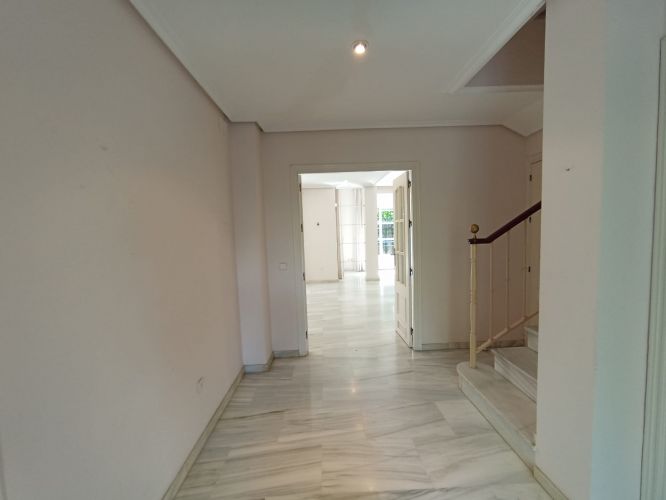 Casa adosada en venta en El Brillante -El Naranjo - El Tablero