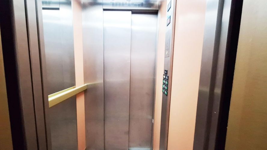 PISO EN VENTA EN EL ARCANGEL