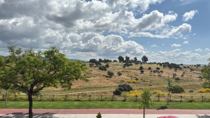 VENTA CASA ADOSADA EN MIRABUENO