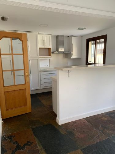 VENTA CASA ADOSADA EN MIRABUENO