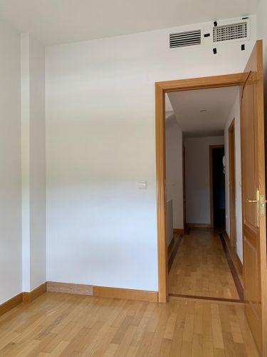 VENTA CASA ADOSADA EN MIRABUENO