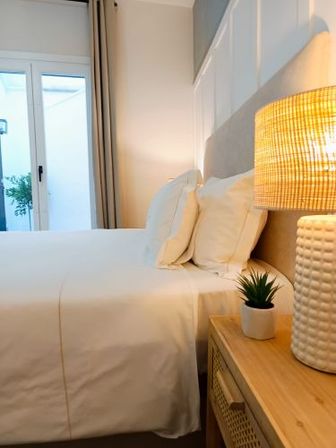 APARTAMENTO JUNTO A PLAZA DEL POTRO