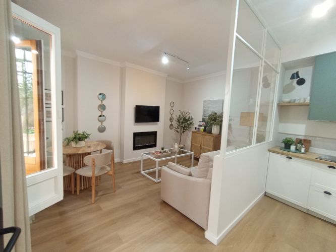 APARTAMENTO JUNTO A PLAZA DEL POTRO