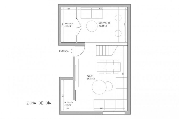 Espectacular triplex con piscina propia y plaza de garaje a pocos metros del Vial Norte