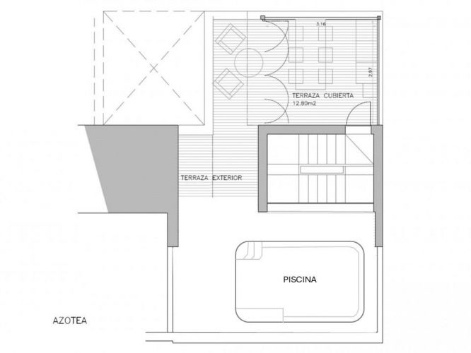 Espectacular triplex con piscina propia y plaza de garaje a pocos metros del Vial Norte