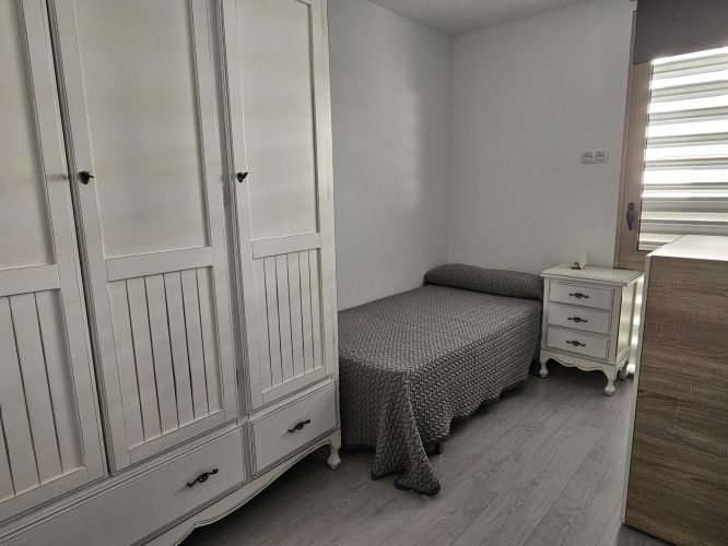 Espectacular triplex con piscina propia y plaza de garaje a pocos metros del Vial Norte