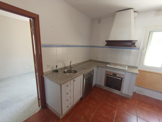 ALQUILER DE ÁTICO EN TABLERO BAJO