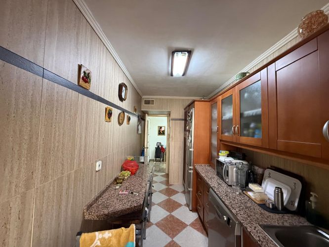 Piso en venta en Santa Rosa - San José