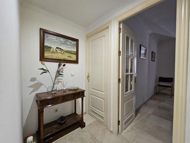 PISO EN SANTA ROSA - VALDEOLLEROS