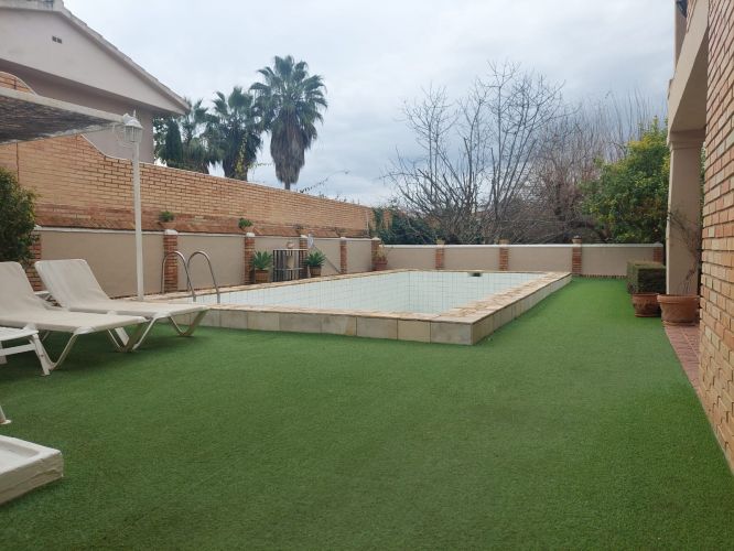 CHALET INDEPENDIENTE EN EL BRILLANTE