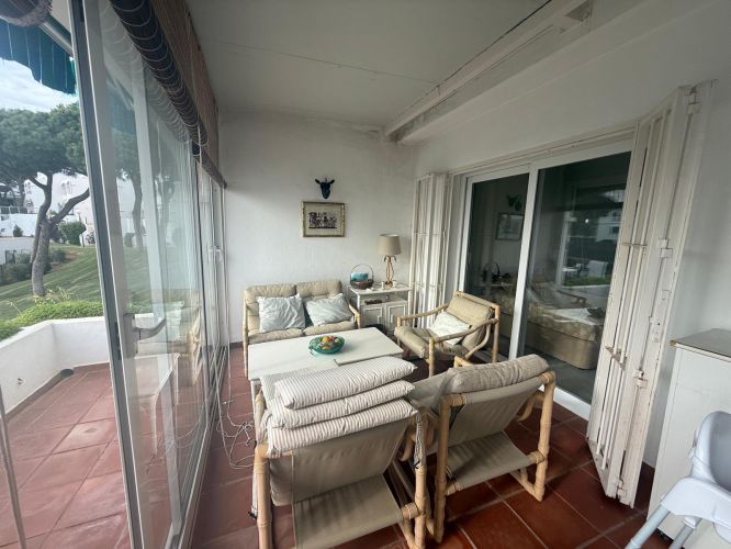 PISO EN VENTA EN CALAHONDA 